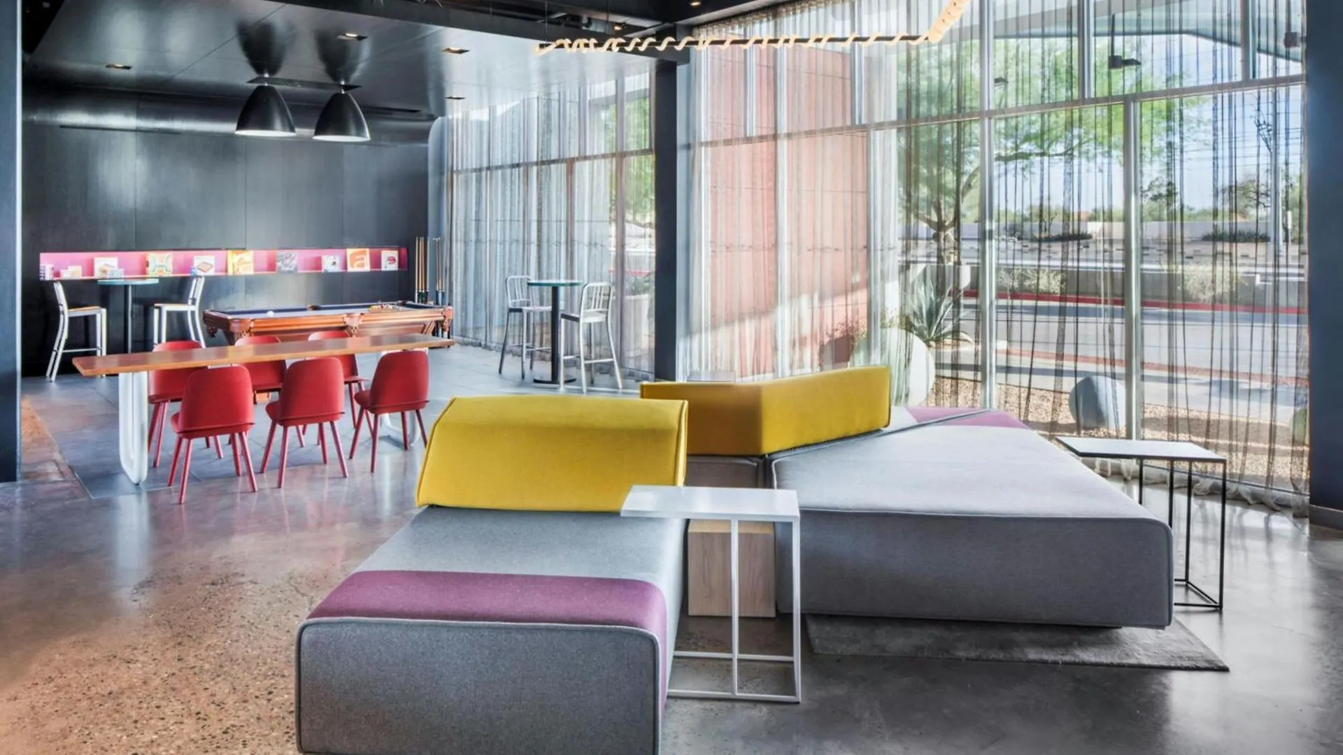Aloft Phoenix Airport Hotel