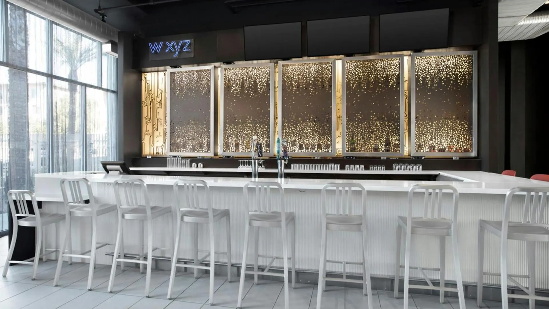 Aloft Phoenix Airport